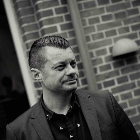 Morten Engstrøm anbefaler Jacob Handberg og SALGSCHEF DK
